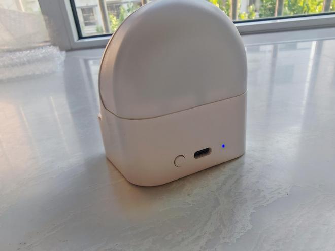 hug宝护光X8青少年电话手表之体验不朽情缘网站可换电操作续航不断Bae(图6)