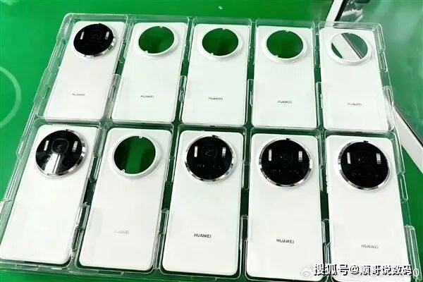 配色曝光:支持eSIM+直曲屏!不朽情缘网站华为Mate80新(图2) 配色曝光:支持eSIM+直曲屏!不朽情缘网站华为Mate80新(图2)